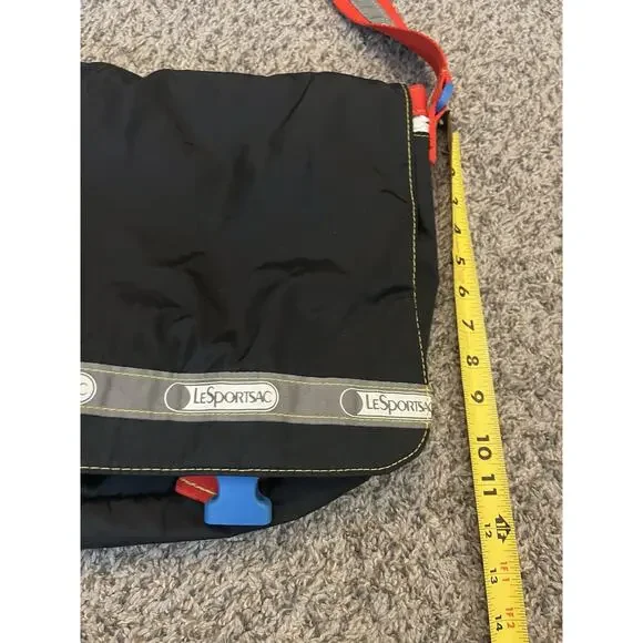 LeSportsac Large Messenger Bag/Gym Bag From Japan Preowned Black & Red Unisex